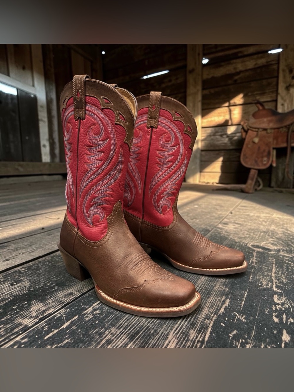 Ariat Women’s  Square Toe Western Boots Red Brown Size 6.5